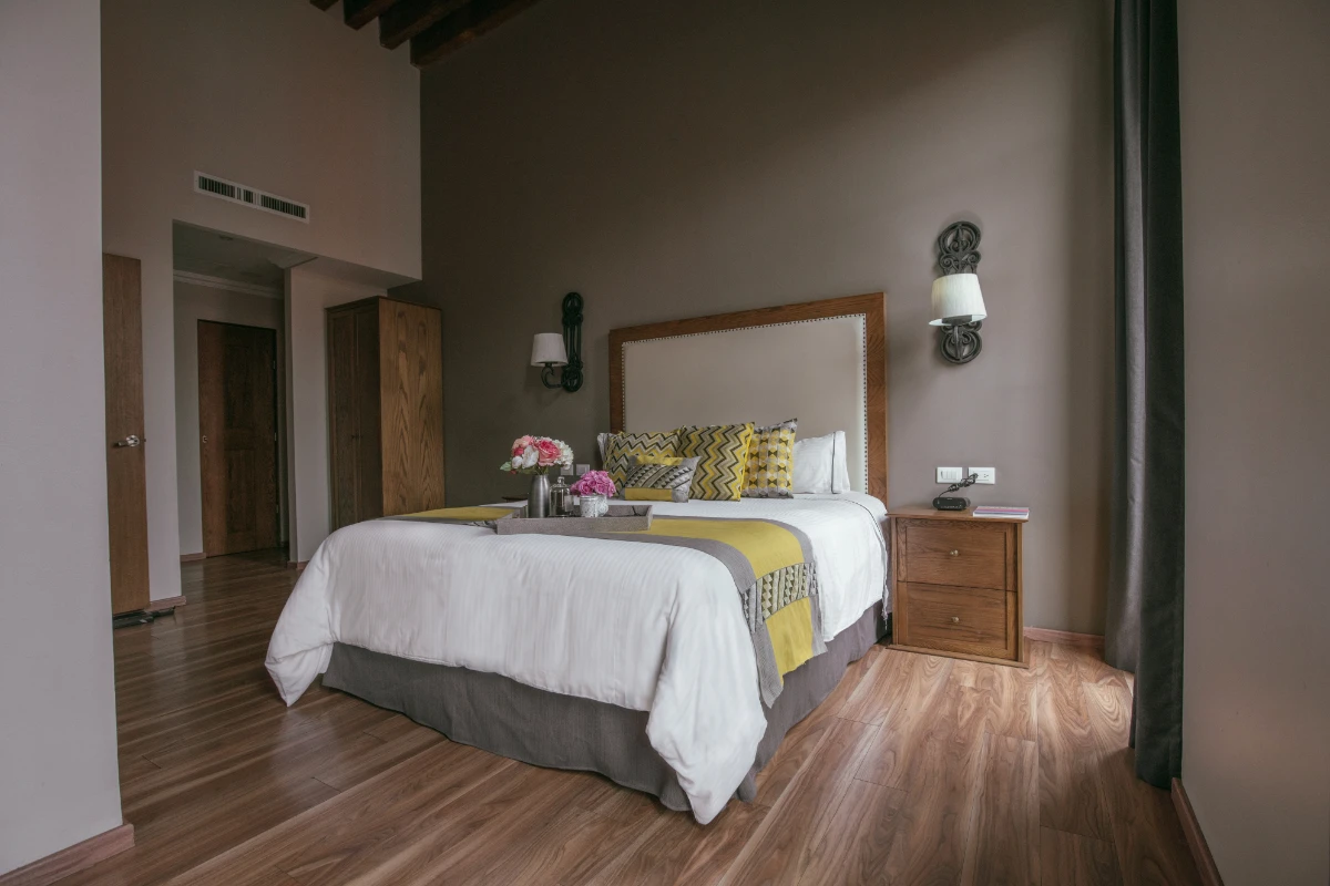 Habitación Vigas Madera Hotel Histórico Central 1 1