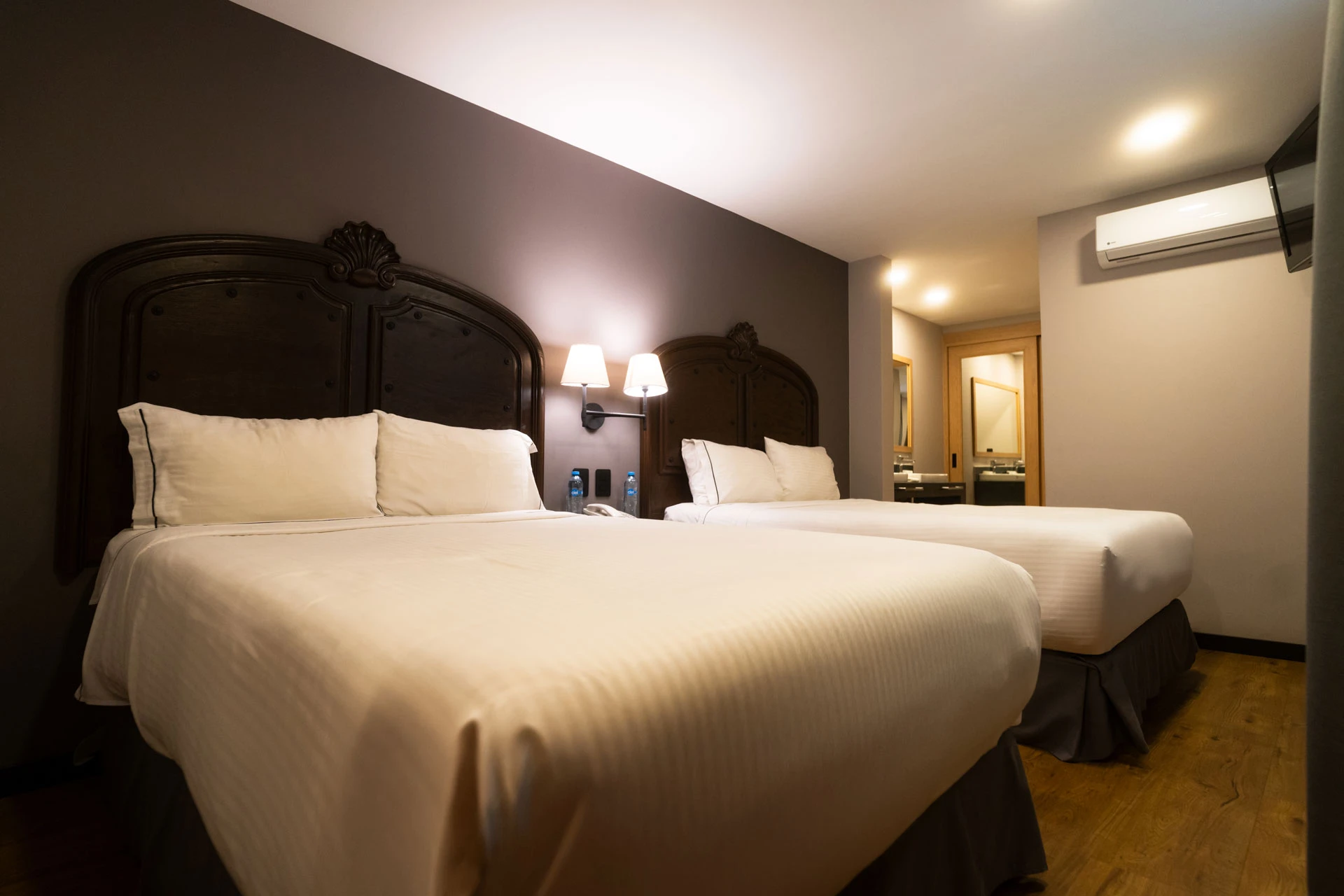 Deluxe 02 Camas Vista Interna