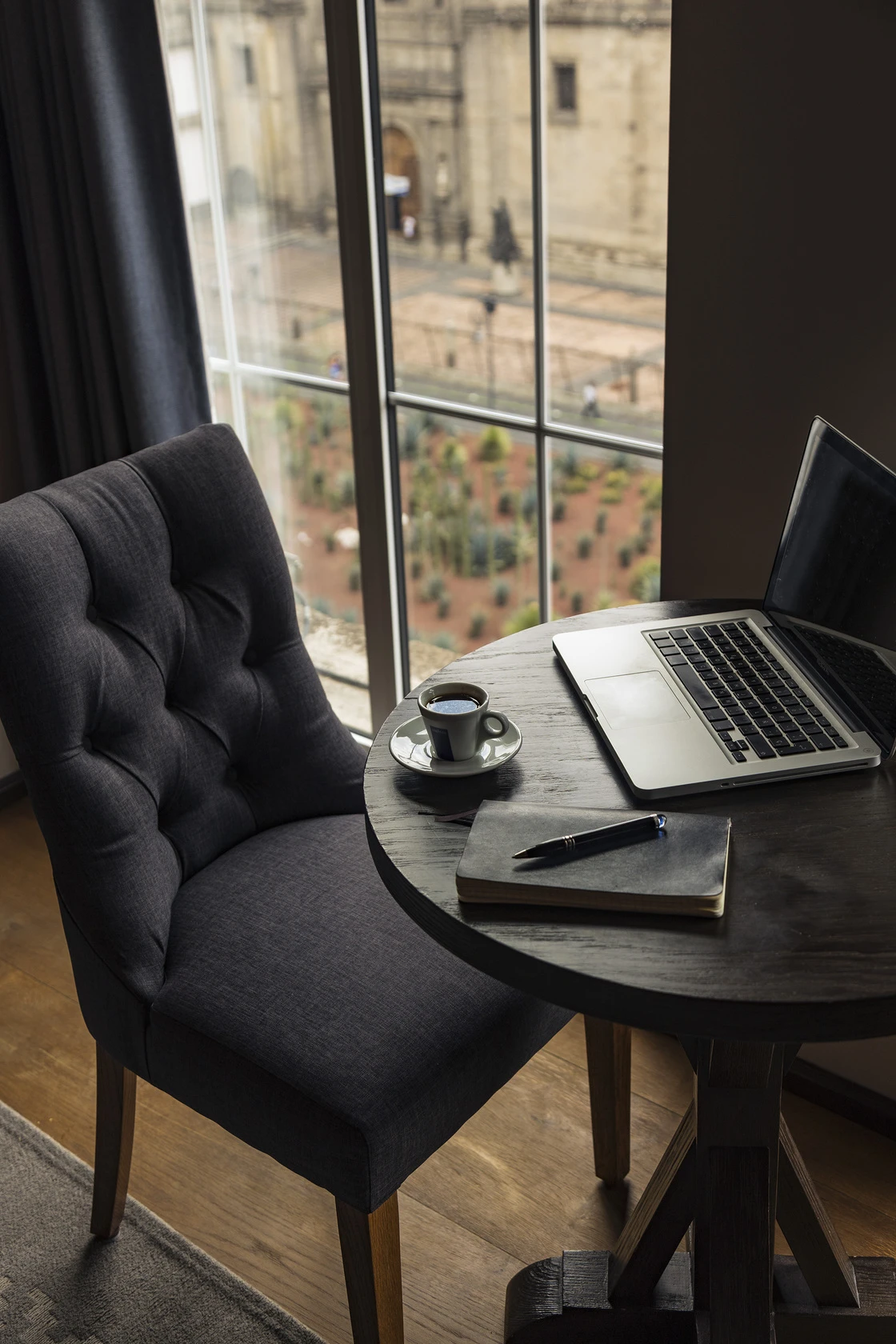 Silla Mesa Zocalo Central